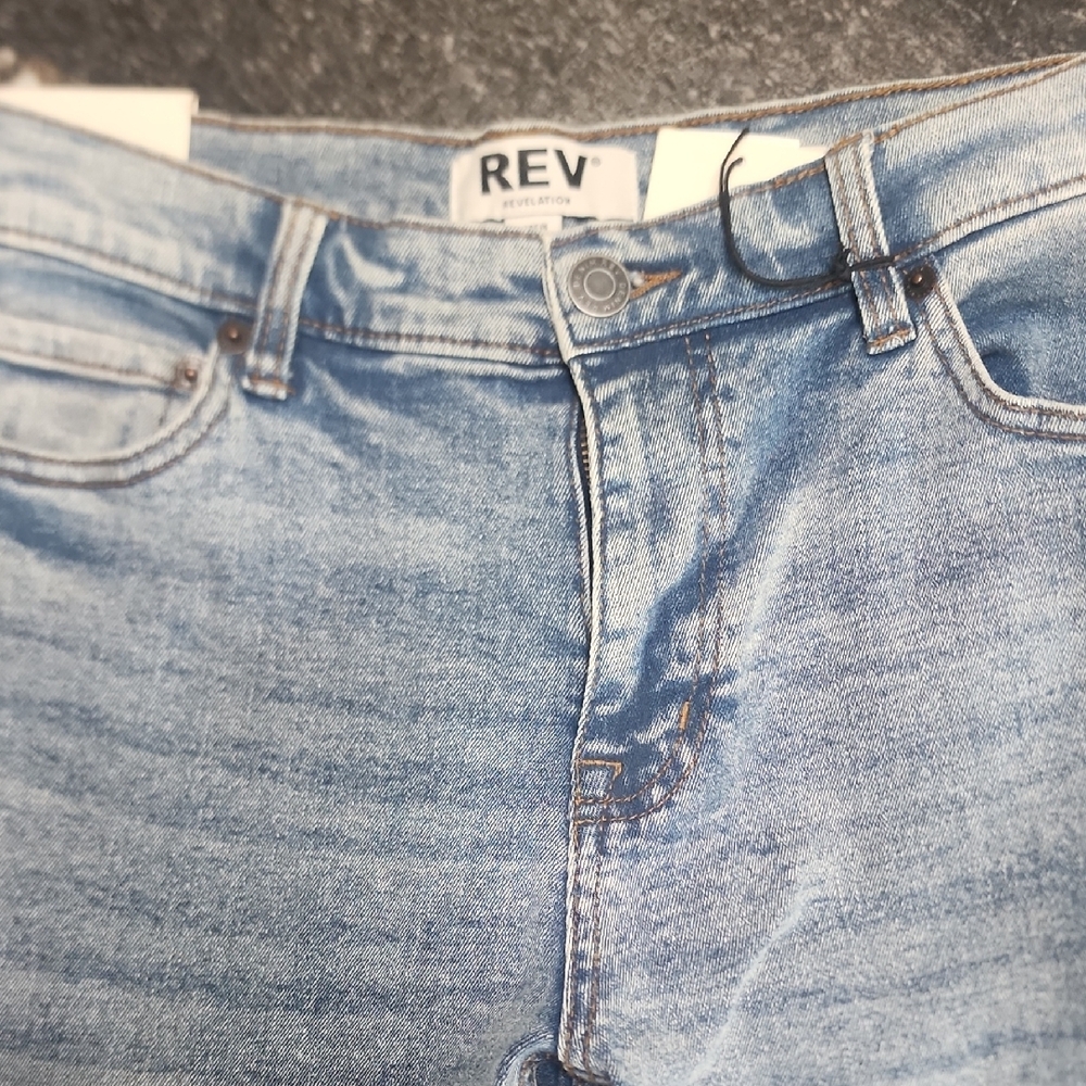 Rev Blue Light Wash Jeans...30